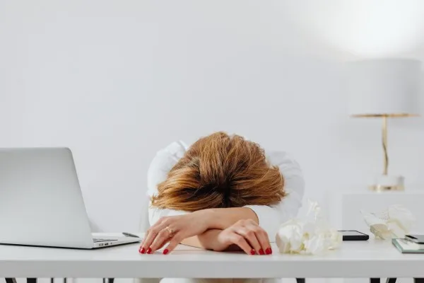 Thường xuyên mệt mỏi? 04 dấu hiệu nhận biết hệ miễn dịch kém